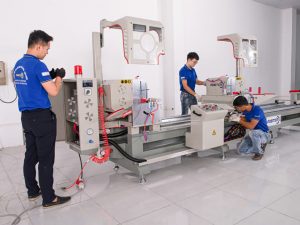 máy cắt nhôm 2 đầu mâm xoay F90 13