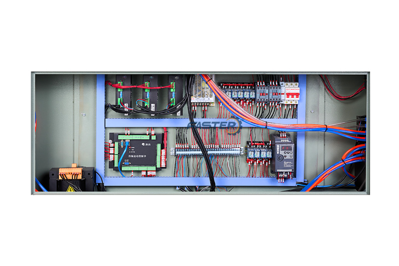 Máy khoan khóa nhôm 2 đầu Faster CNC 1350 02